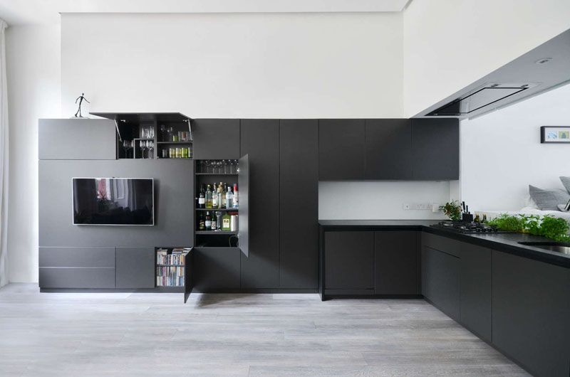دکوراسیون داخلی آشپزخانه با رنگ سیاه 